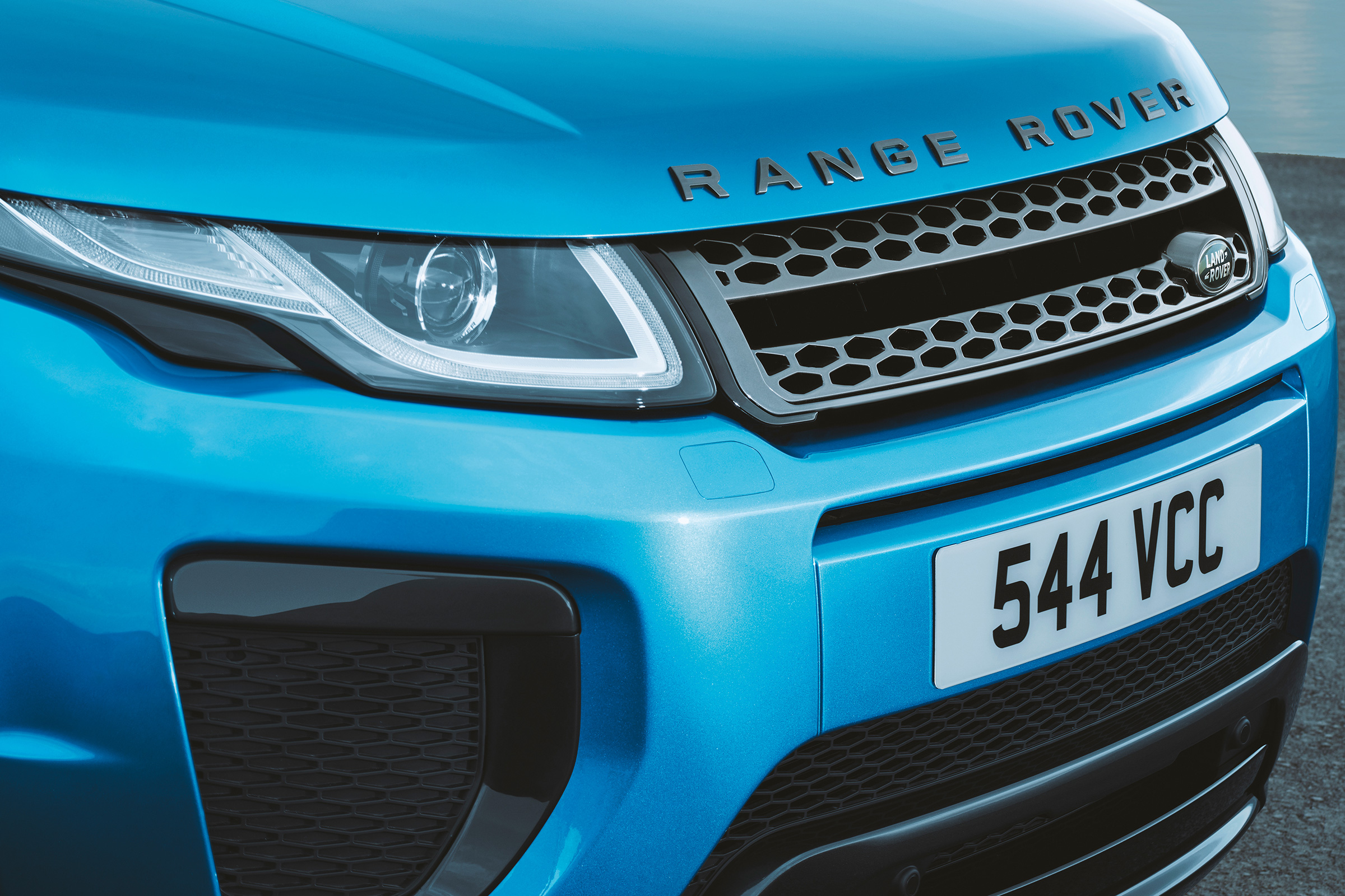 Land Rover Evoque Landmark grille