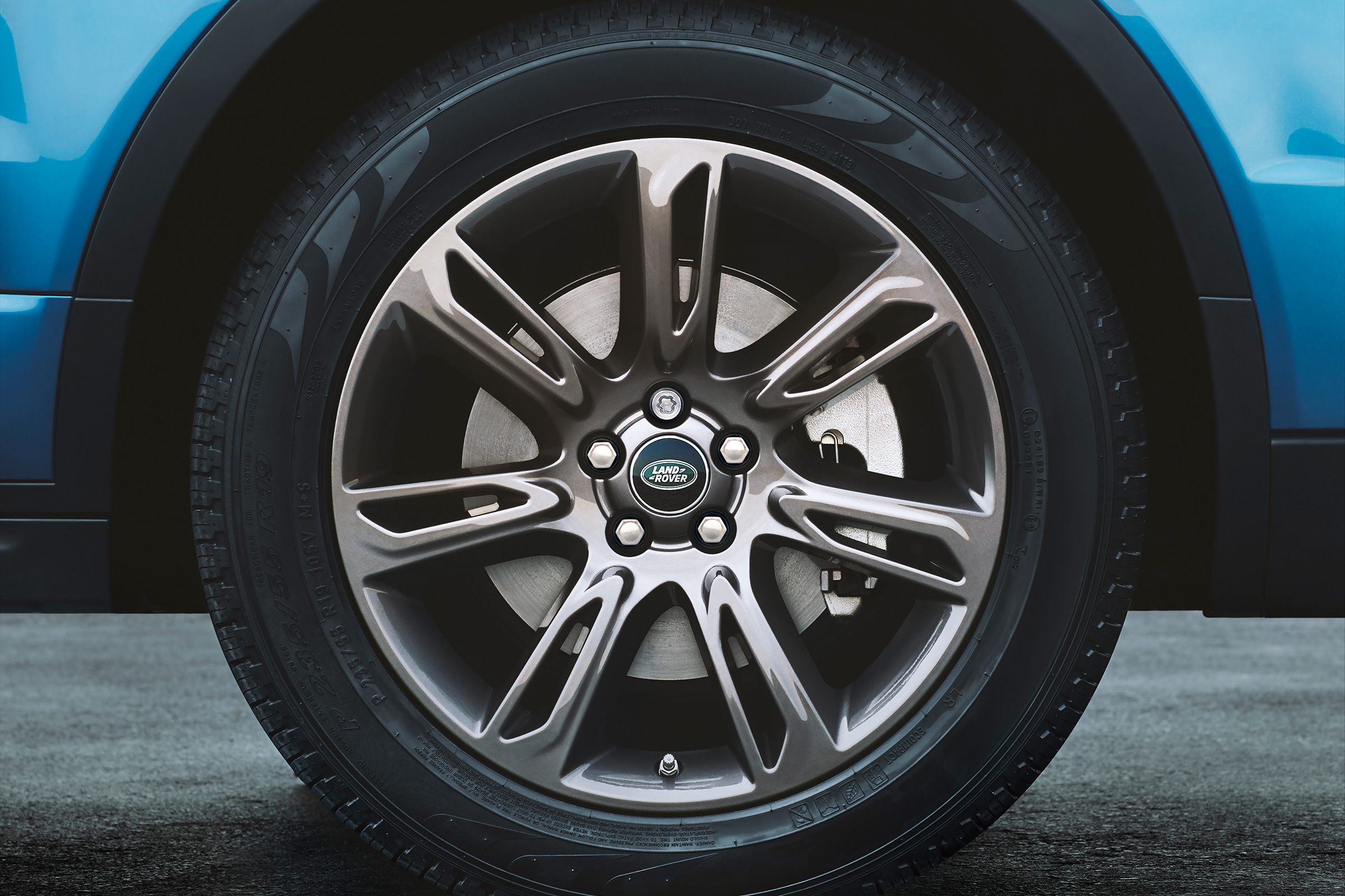 Land Rover Evoque Landmark wheel