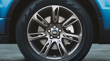 Land Rover Evoque Landmark wheel