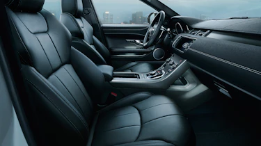 Land Rover Evoque Landmark interior