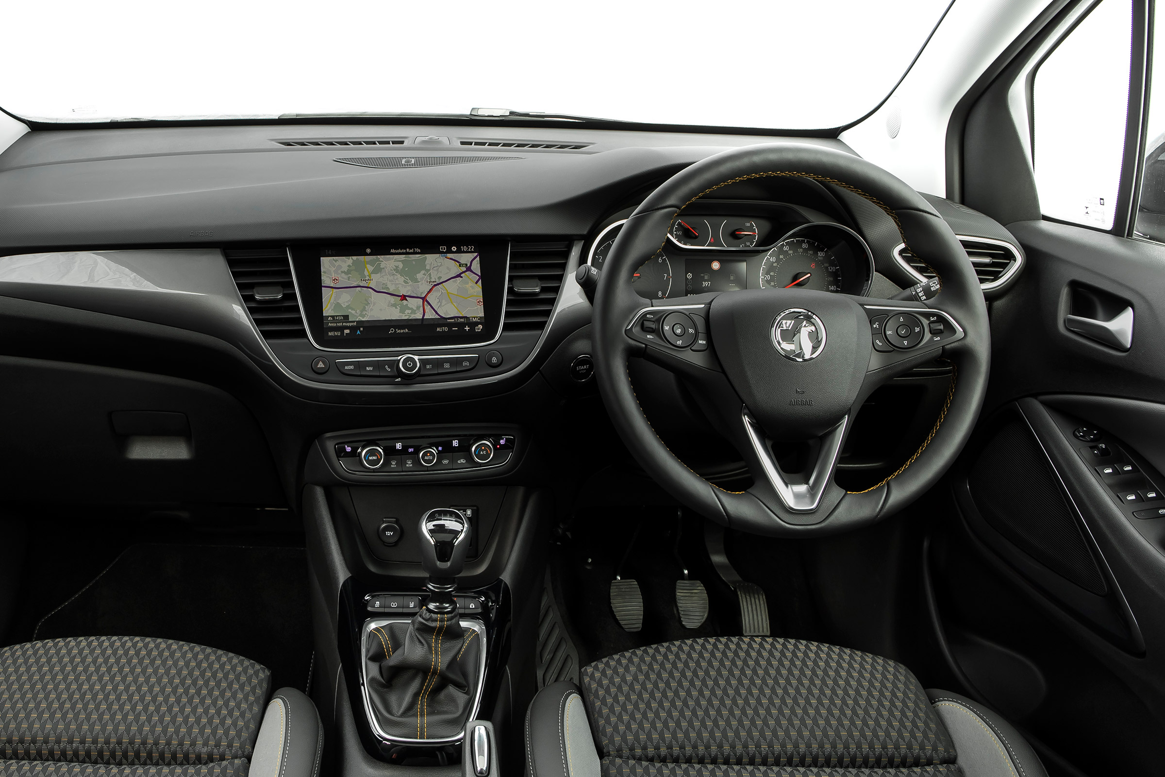 Vauxhall Crossland X - dash