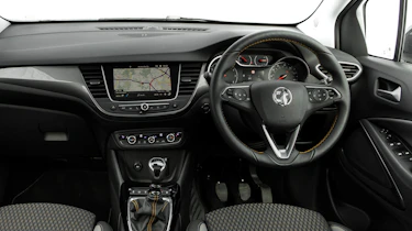 Vauxhall Crossland X - dash