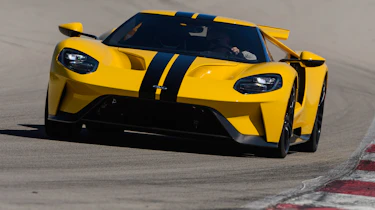 Ford GT - track front