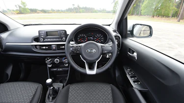 Kia Picanto vs Volkswagen up! vs Hyundai i10