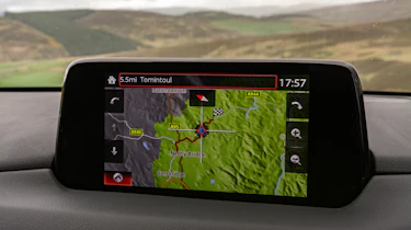 Mazda CX-5 2.2d Sport Nav - infotainment
