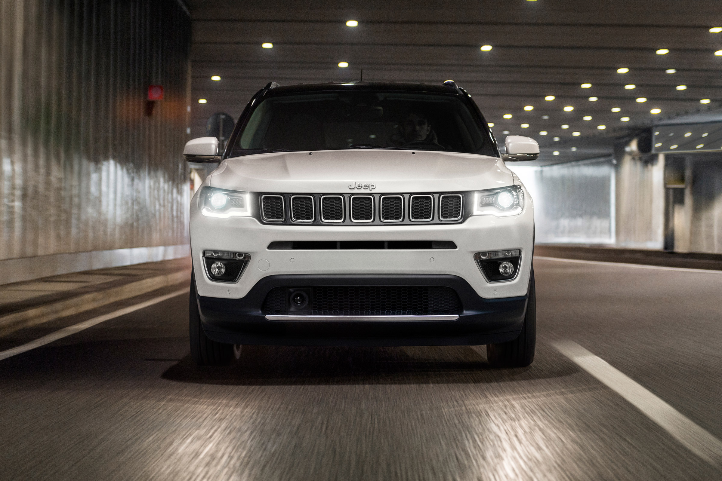 2017 Jeep Compass - front lights
