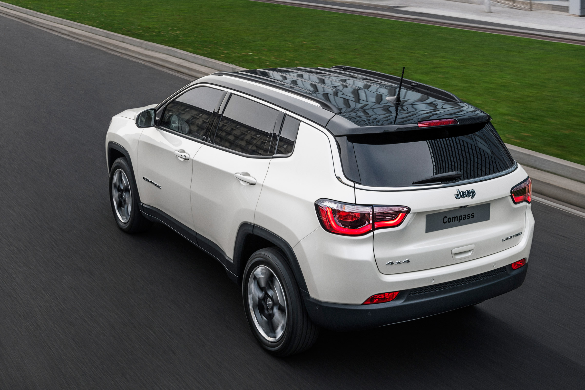 2017 Jeep Compass - rear quarter