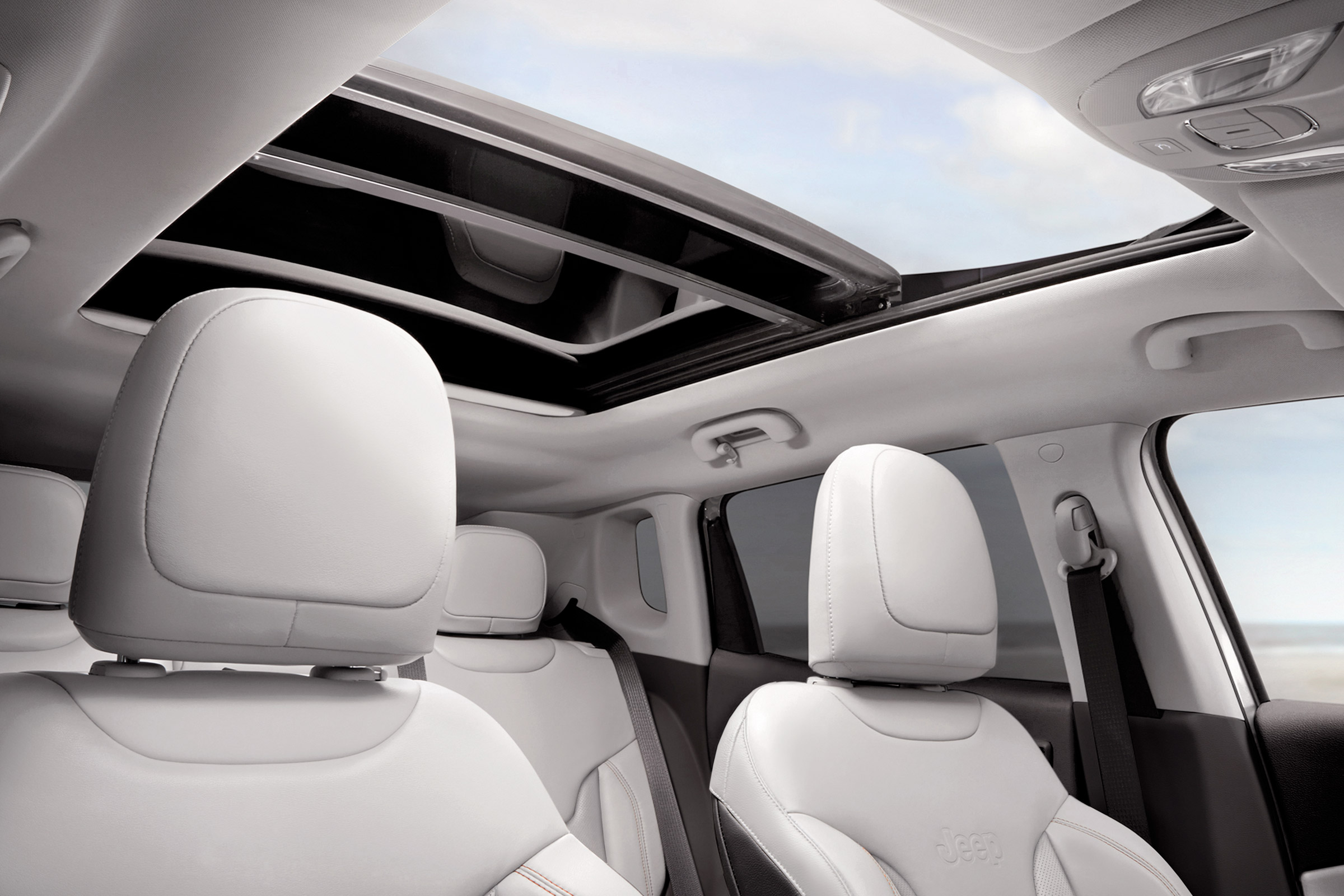 2017 Jeep Compass - headrests