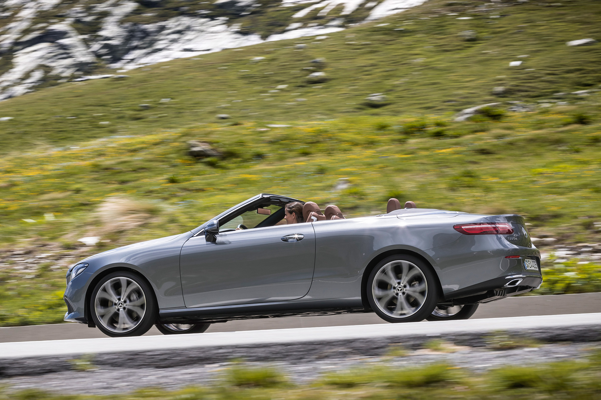 Mercedes E-Class Cabriolet - side