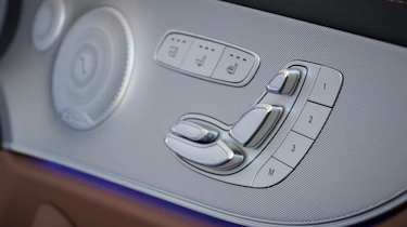 Mercedes E-Class Cabriolet - seat controls