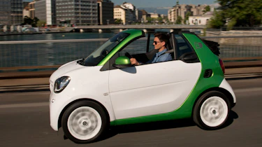 Smart ForTwo Electric Drive Cabrio - front action
