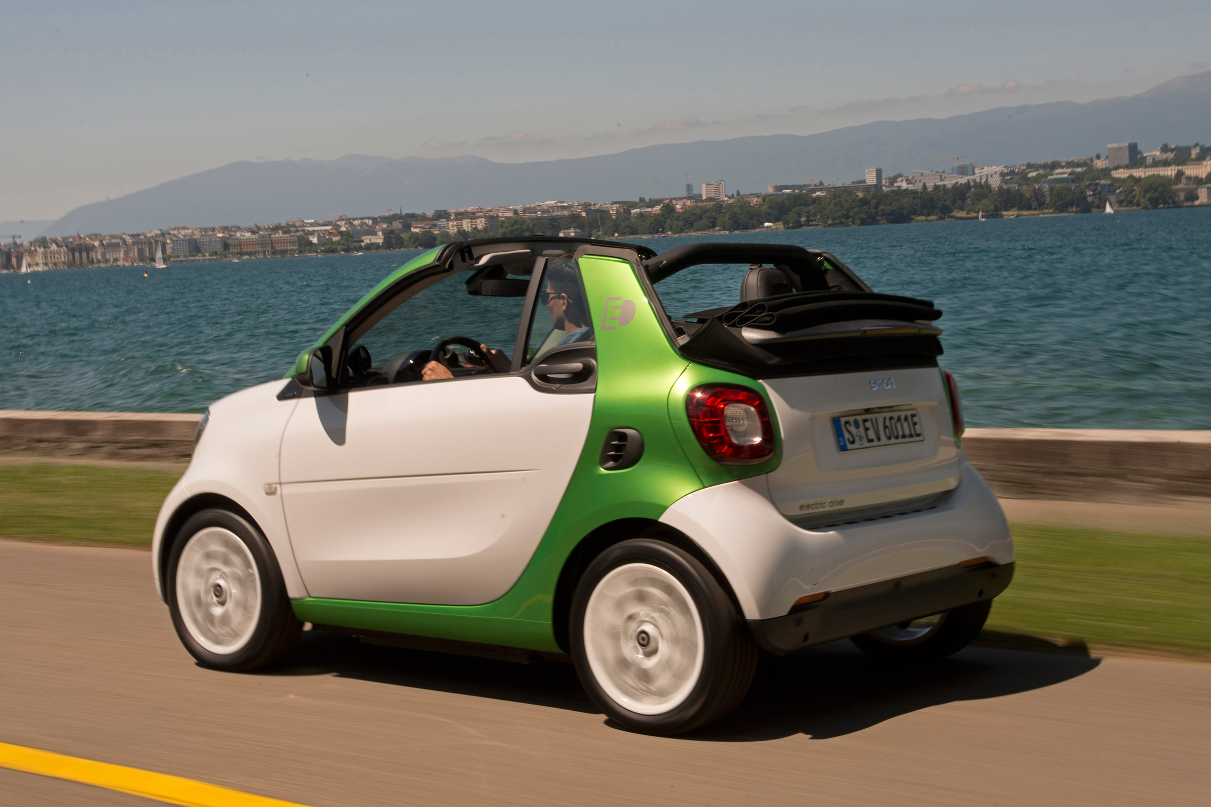 Smart ForTwo Electric Drive Cabrio - rear