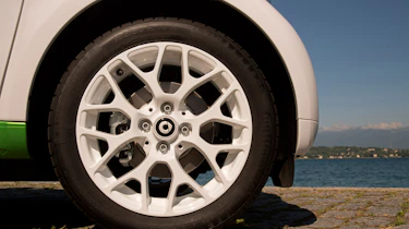 Smart ForTwo Electric Drive Cabrio - wheel
