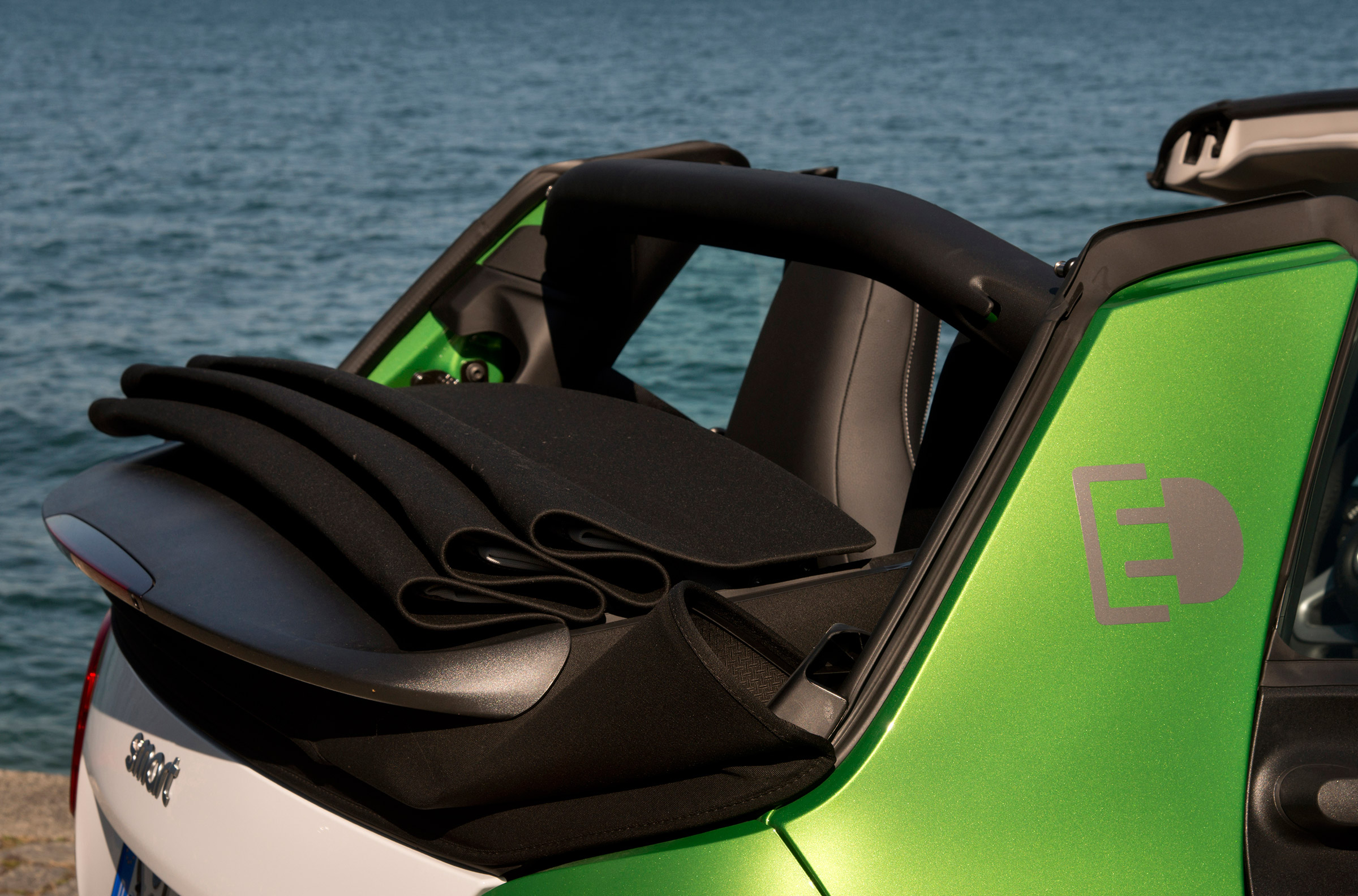 Smart ForTwo Electric Drive Cabrio - roof