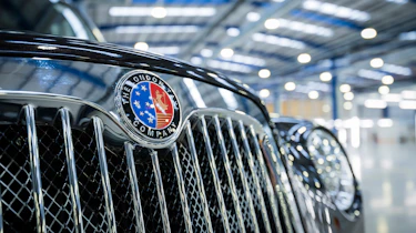 London Taxi Company - front