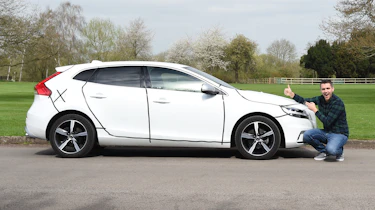 Volvo V40 - side