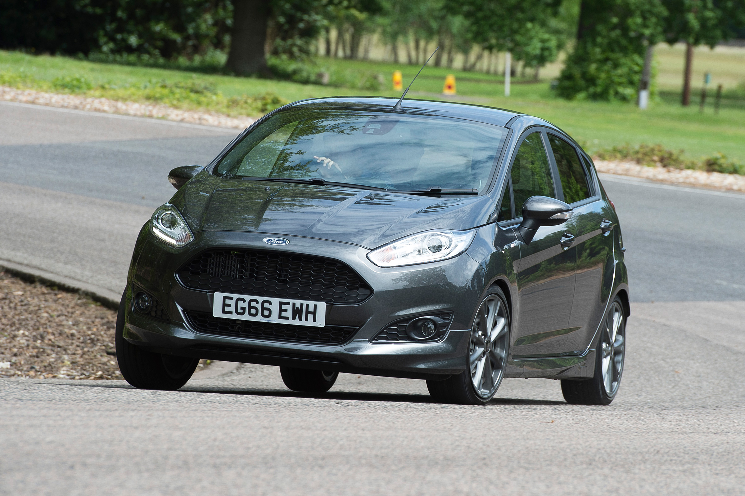 Ford Fiesta - front