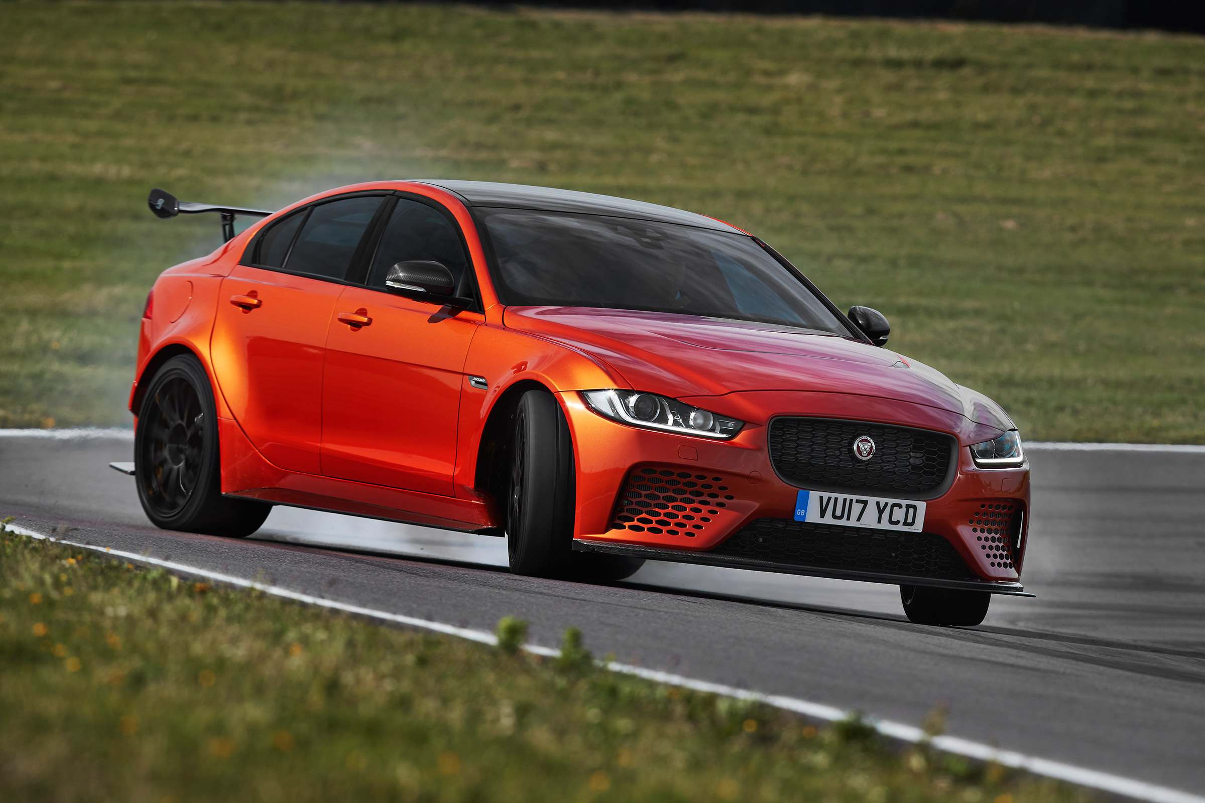Jaguar XE SV Project 8 - front action