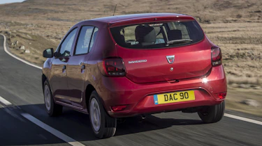 Dacia Sandero SCe 75 Ambiance - rear