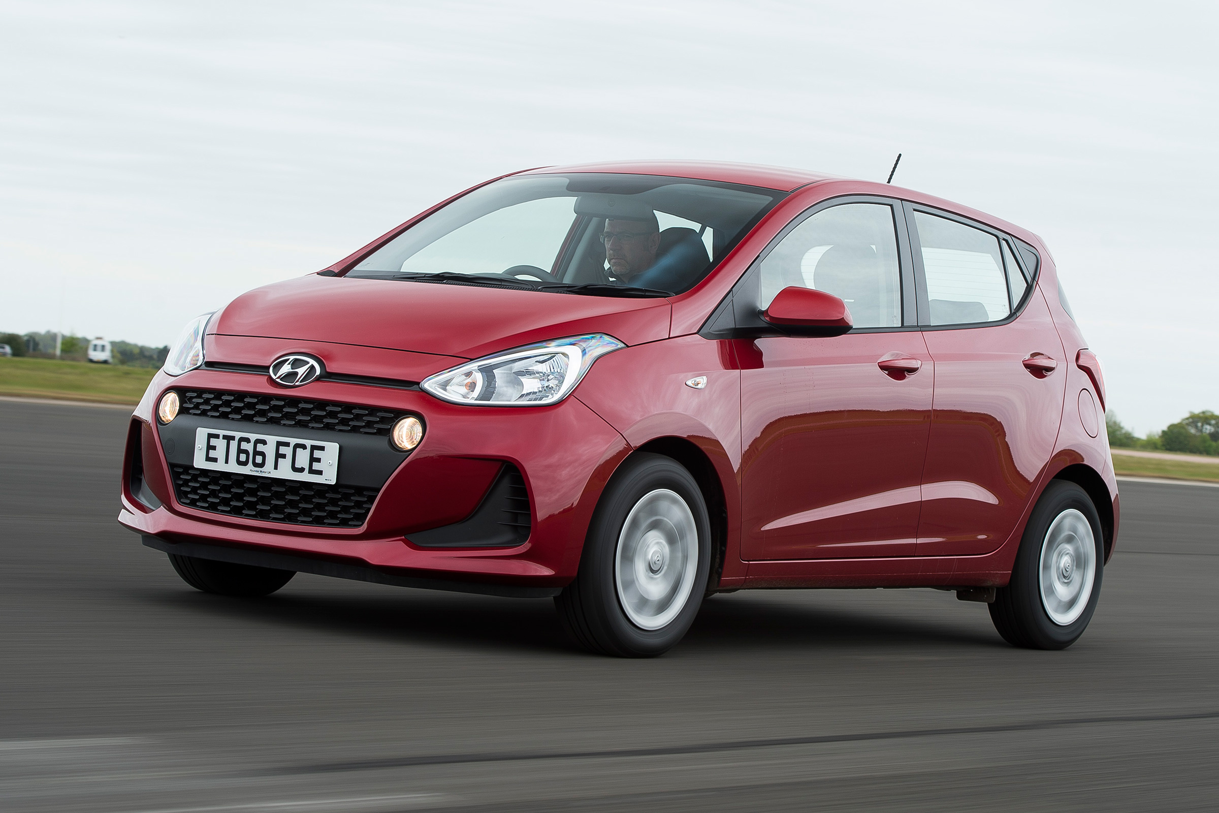 Kia Picanto vs Volkswagen up! vs Hyundai i10