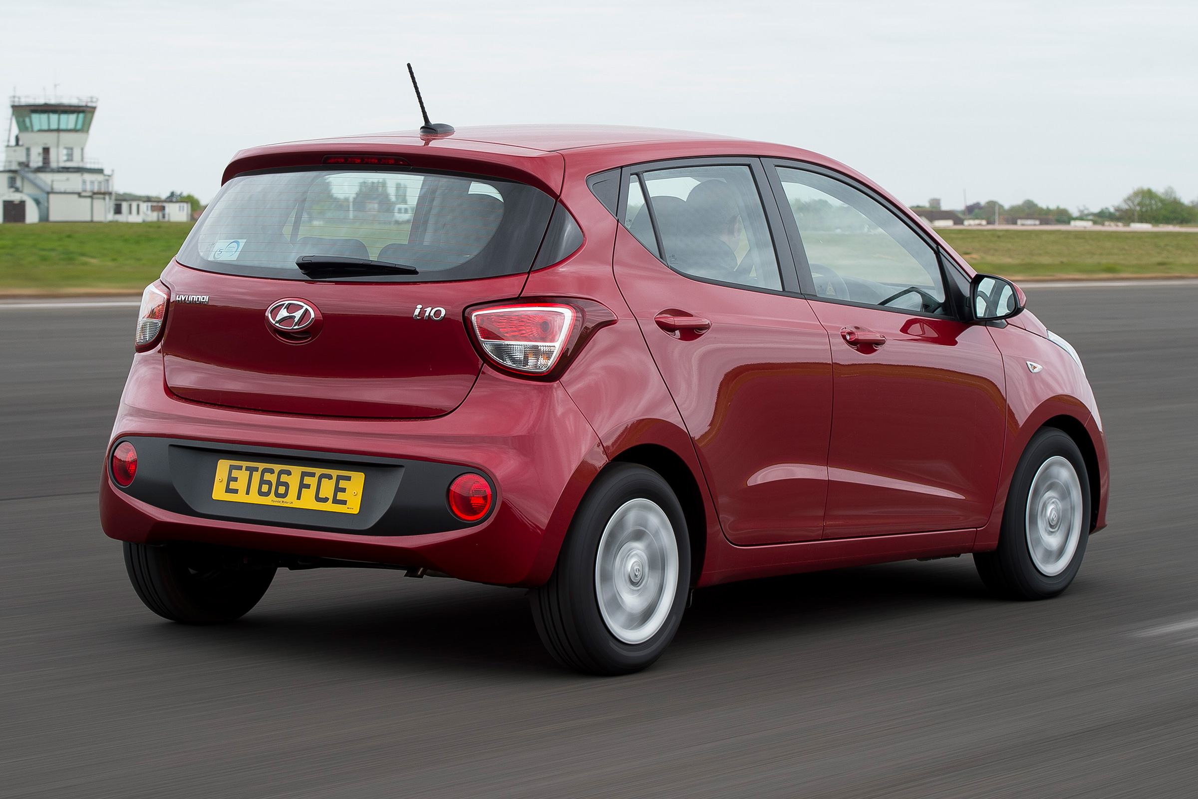Kia Picanto vs Volkswagen up! vs Hyundai i10