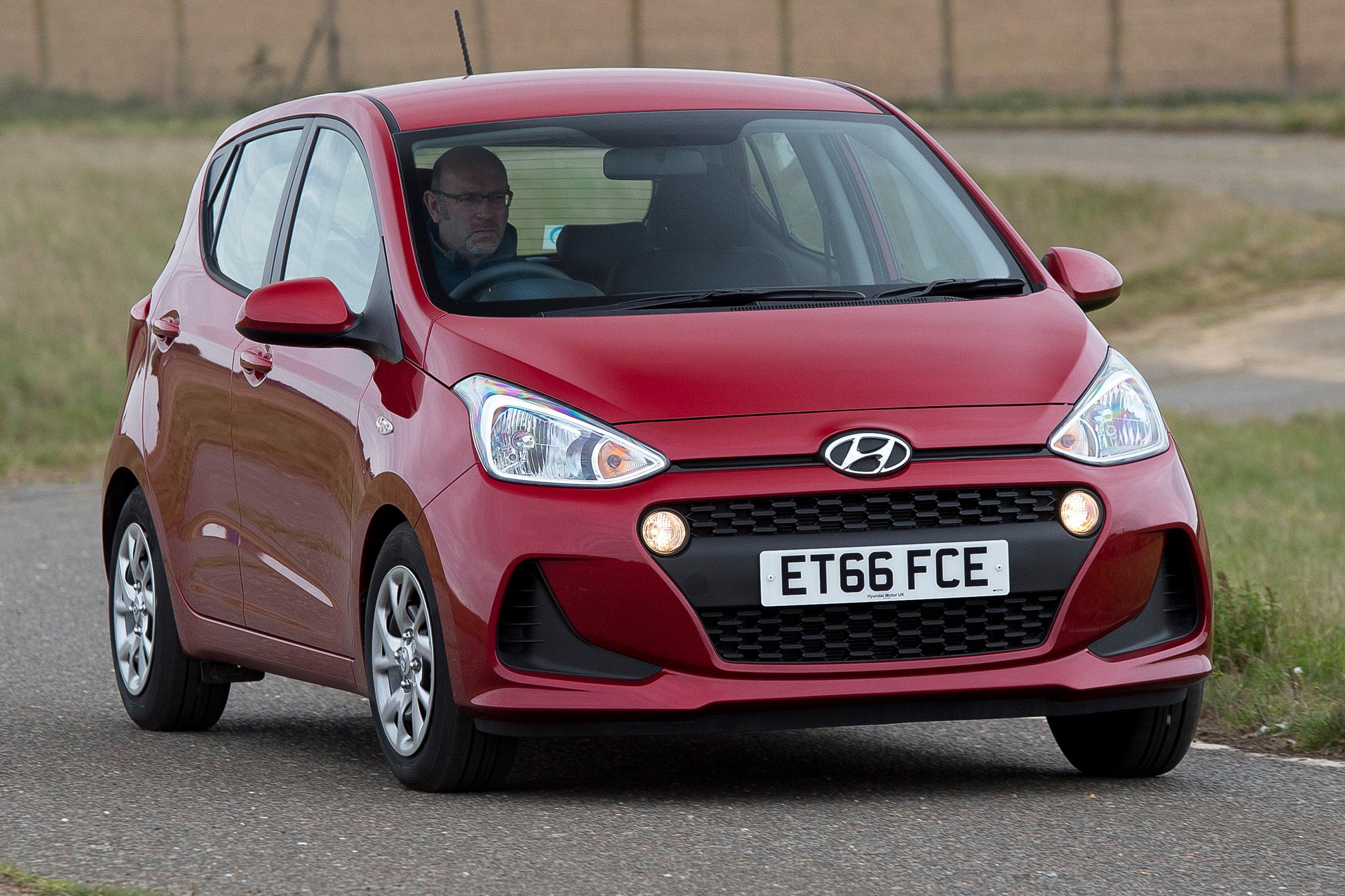 Kia Picanto vs Volkswagen up! vs Hyundai i10