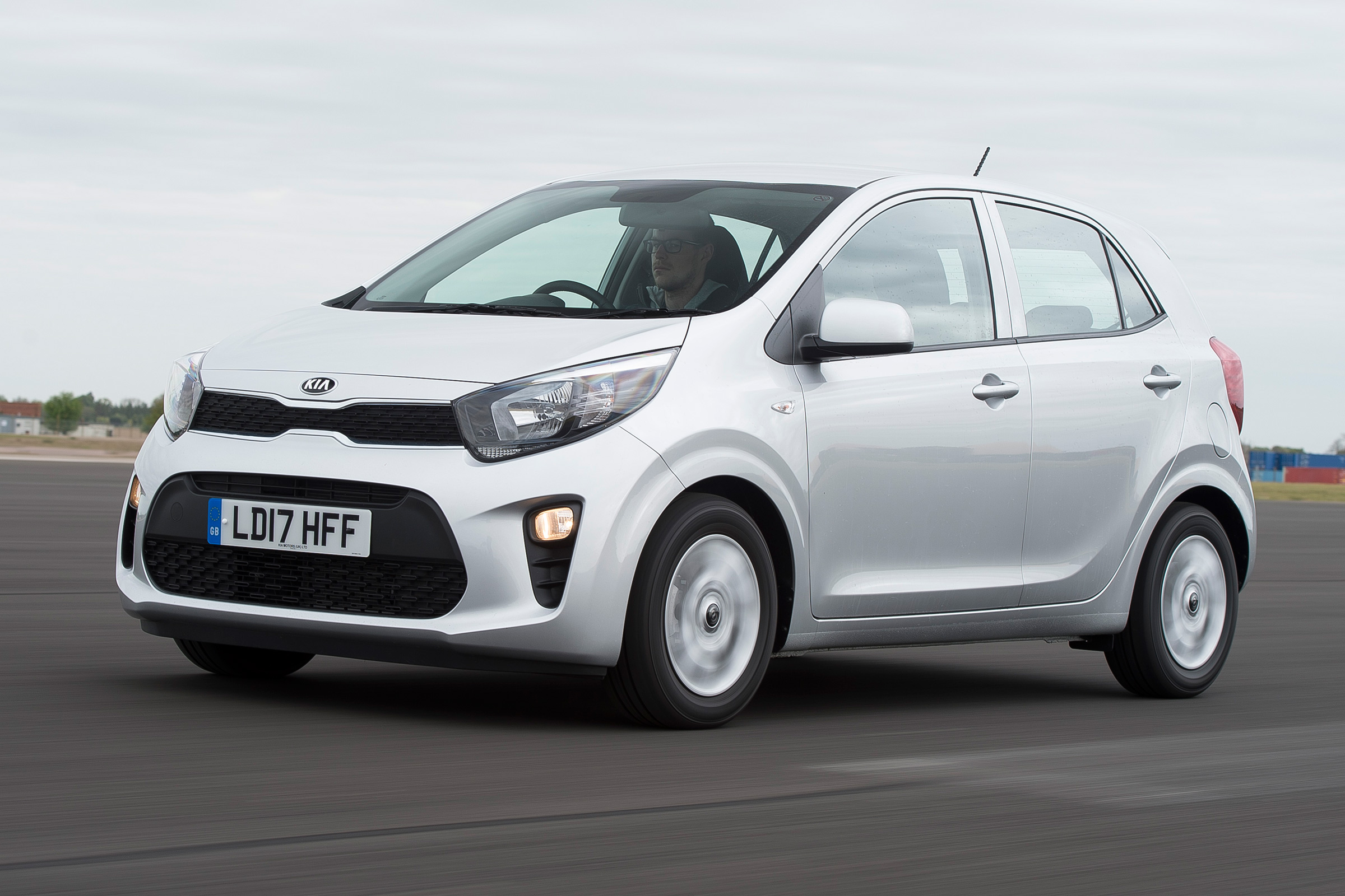Kia Picanto vs Volkswagen up! vs Hyundai i10