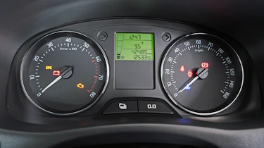 Used Skoda Fabia - dials