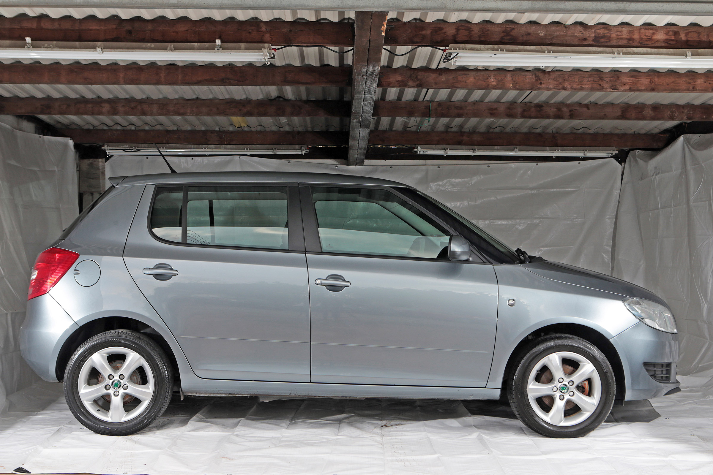 Used Skoda Fabia - side