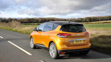 Renault Scenic and Grand Scenic Hybrid Assist - 17