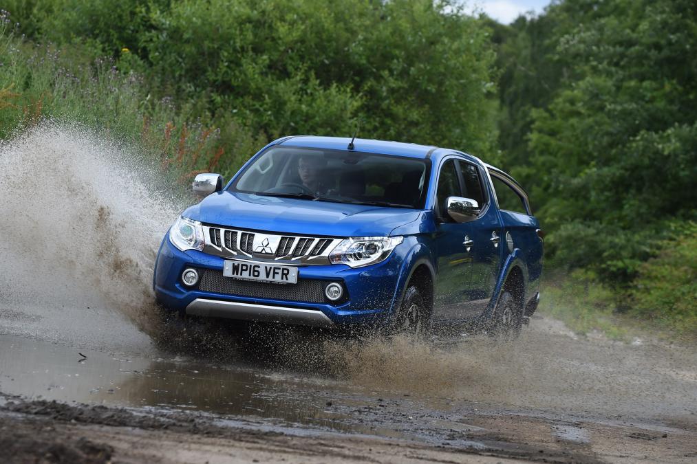Mitsubishi L200 - off-road