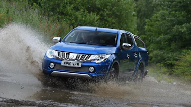 Mitsubishi L200 - off-road
