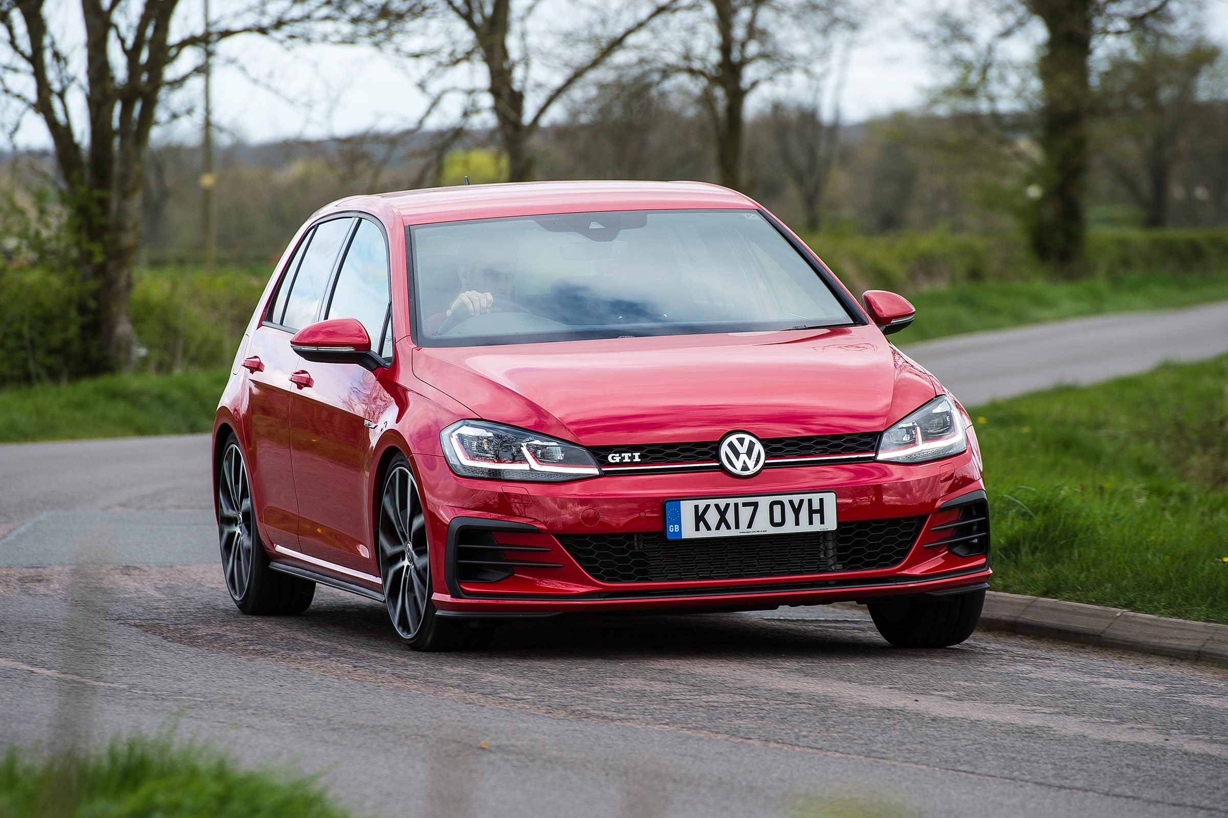 Volkswagen Golf GTI - front cornering