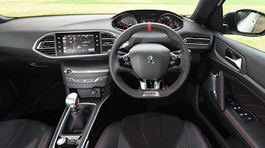 Peugeot 308 GTi - dash