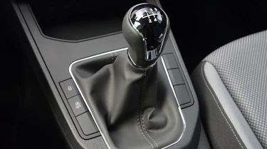 New SEAT Ibiza - gear stick