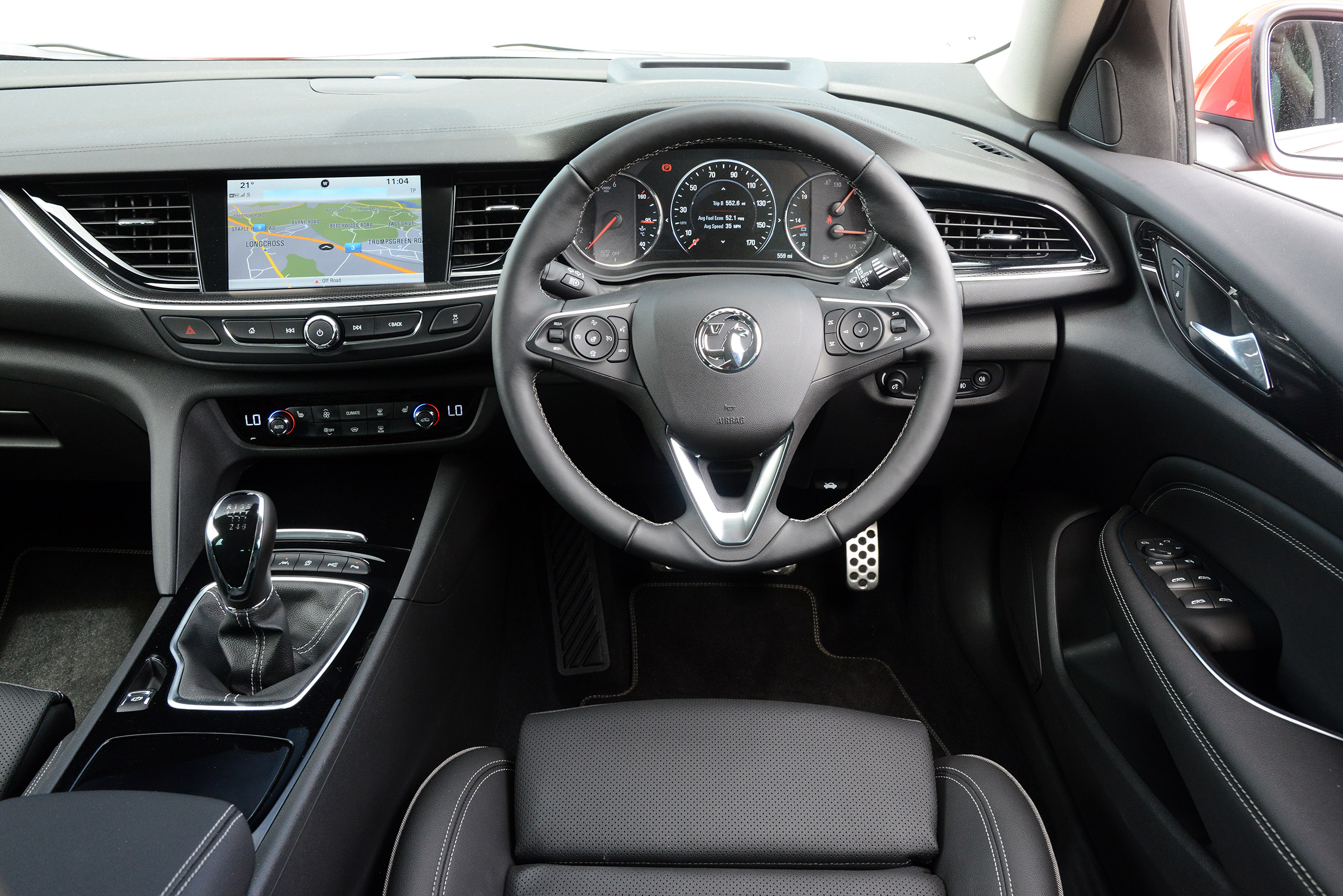 Vauxhall Insignia Sports Tourer - dash
