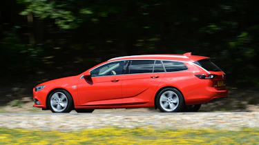 Vauxhall Insignia Sports Tourer - side