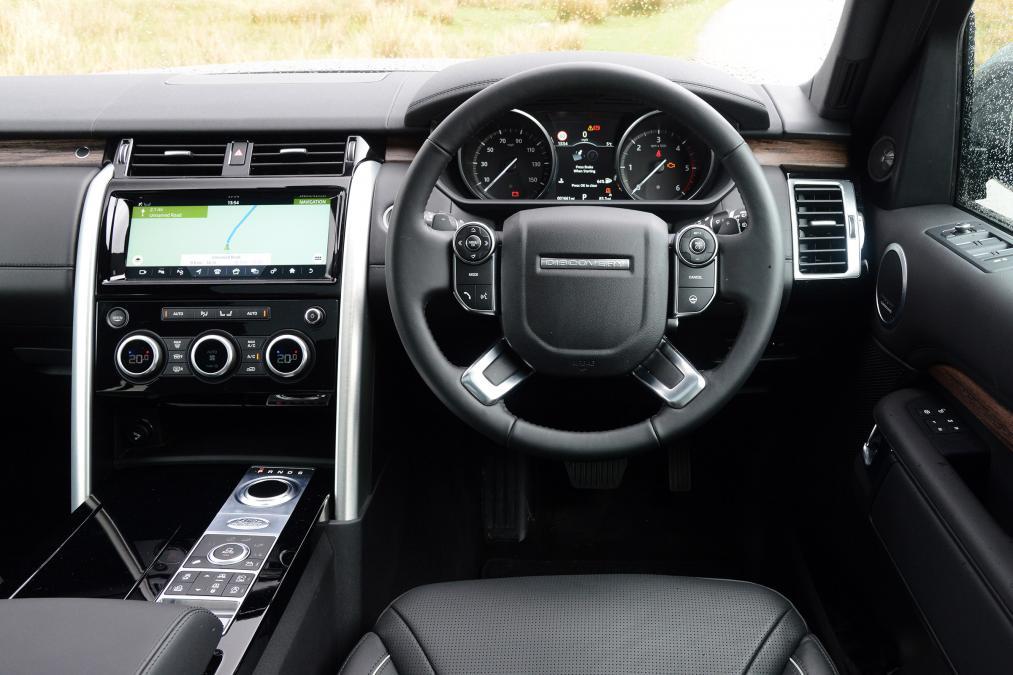 Land Rover Discovery - dash