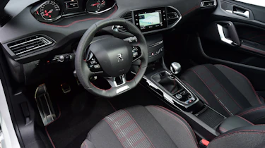 Peugeot 308 - interior