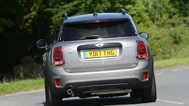 MINI Countryman S E plug-in hybrid - rear
