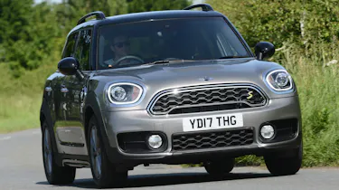 MINI Countryman S E plug-in hybrid - front
