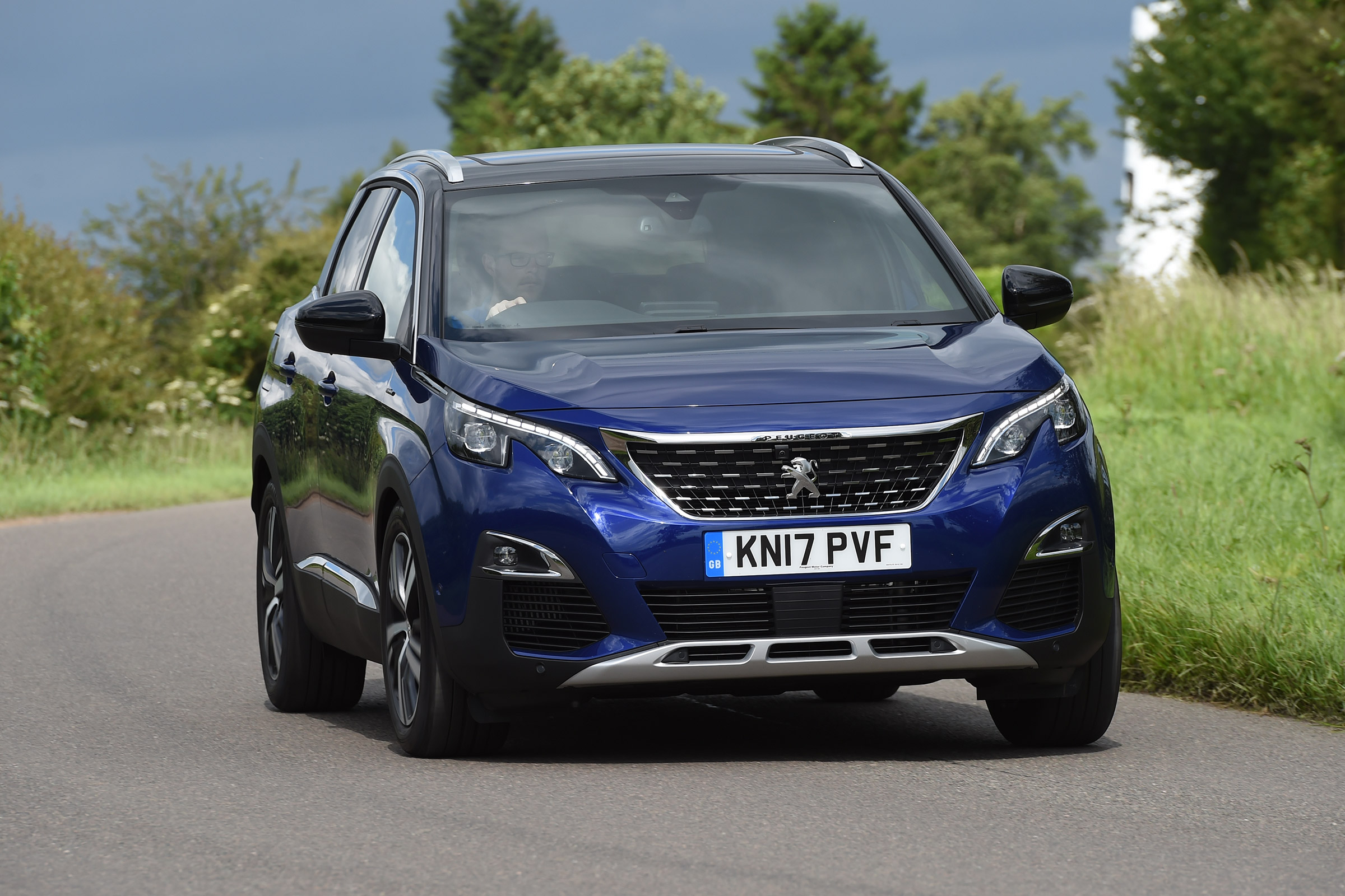 Peugeot 3008 - front action