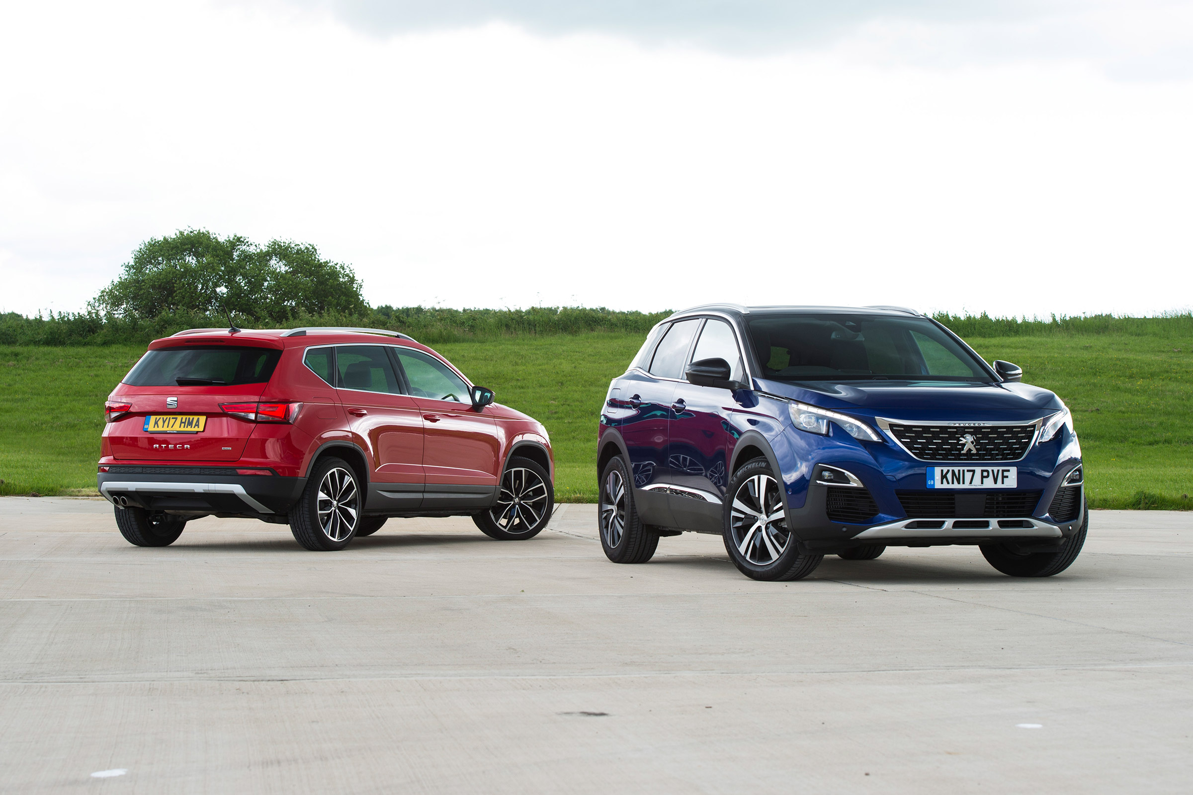 Peugeot 3008 vs SEAT Ateca - head-to-head