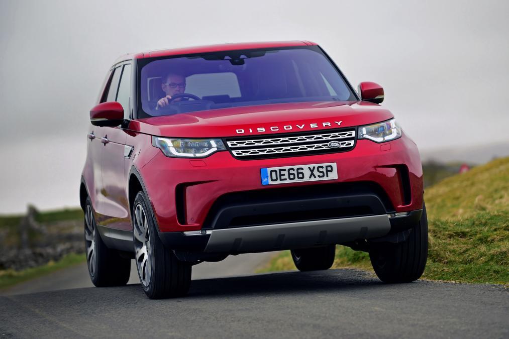Land Rover Discovery - front cornering