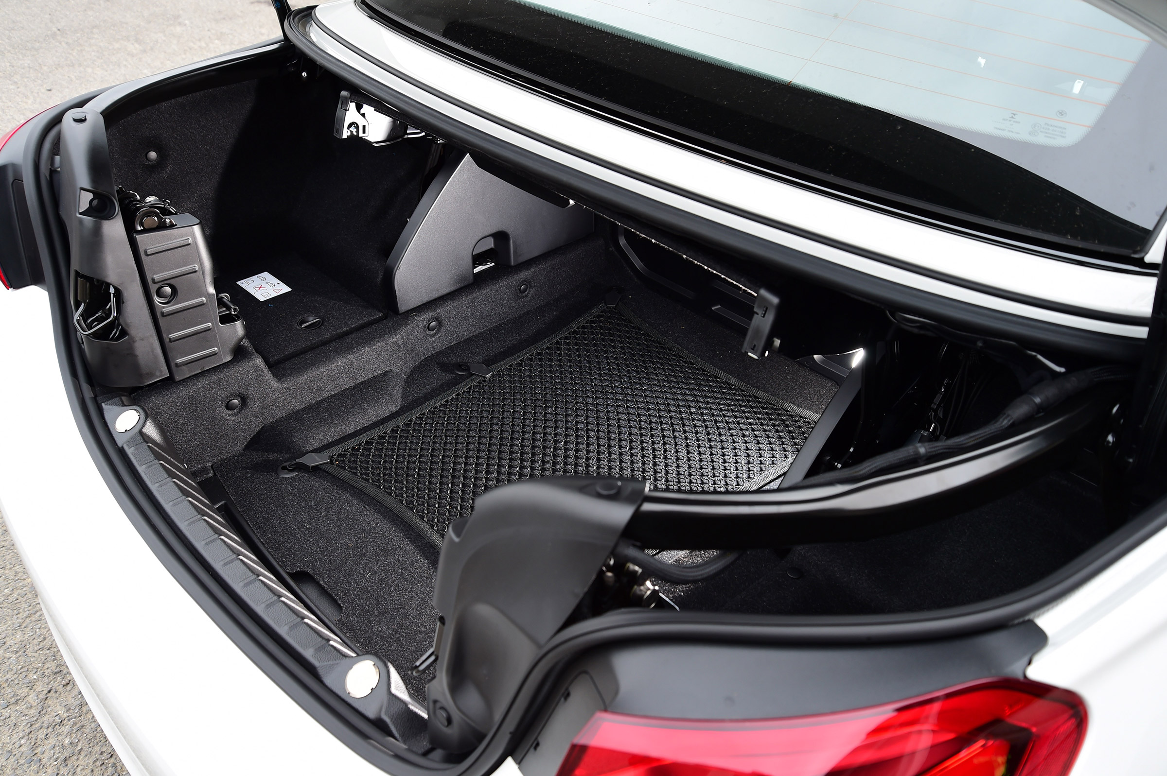 BMW 430i Convertible - boot