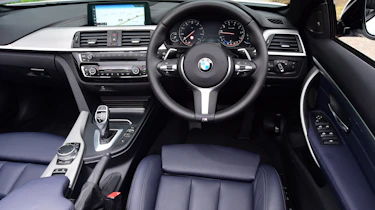 BMW 430i Convertible - dash