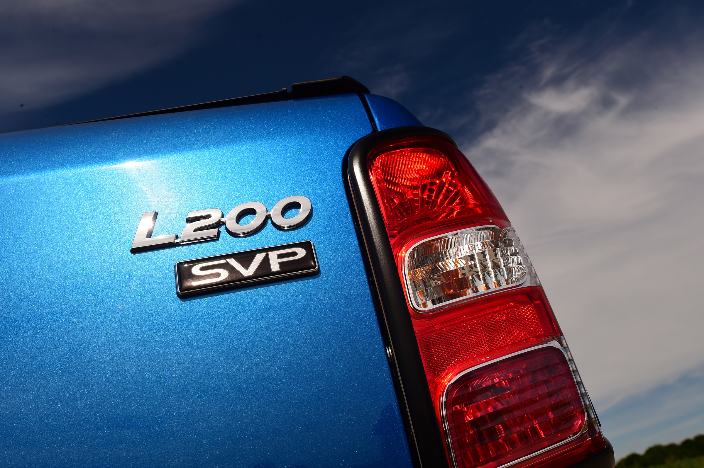 Mitsubishi L200 Barbarian SVP - SVP badge