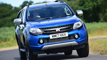 Mitsubishi L200 Barbarian SVP - front