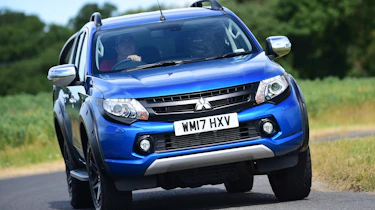 Mitsubishi L200 Barbarian SVP - front