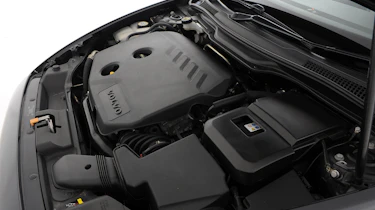 Used Volvo S40 - engine